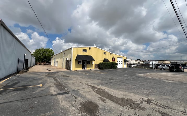 Pictures of Office, Industrial property located at 11511 Reeder Road, Dallas, TX 75229 for lease - image #1