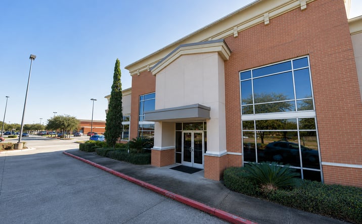 Pictures of Office, Restaurant property located at 1855 West Bay Area Boulevard, Webster, TX 77598 for lease - image #1