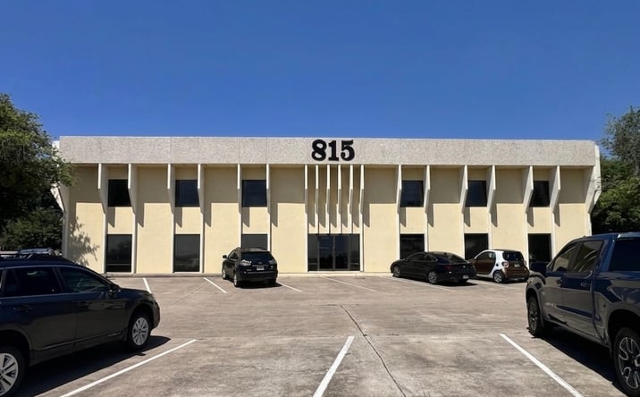 Pictures of Office property located at 815 TRAILWOOD DR, HURST, TX 76053 for lease - image #1