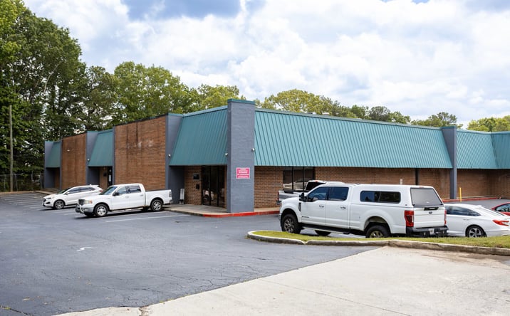 Pictures of Industrial property located at 3952 Shirley Drive, Atlanta, GA 30336 for lease - image #1