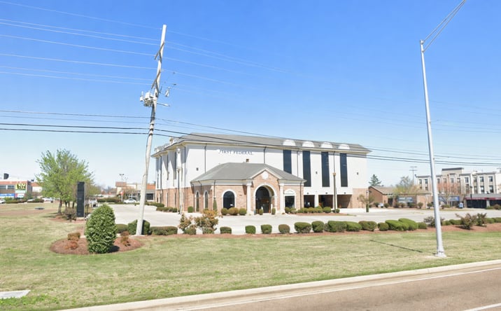 Pictures of Office, Retail property located at 232 Goodman Road W, Southaven, MS 38671 for lease - image #1