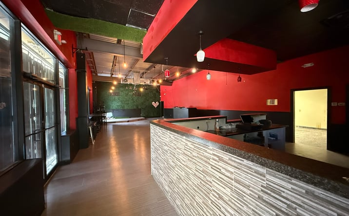 Pictures of Retail, Restaurant property located at 10150 Antoine Drive, Houston, TX 77086 for lease - image #1
