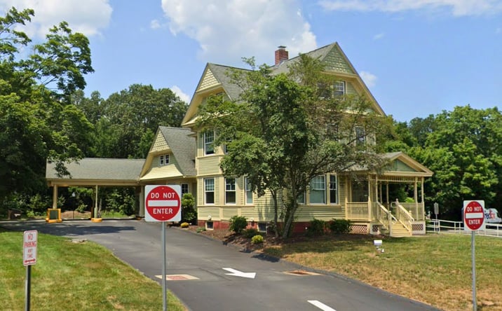 Pictures of Retail, Office, Industrial property located at 2584 Dixwell Avenue, Hamden, CT 06514 for lease - image #1