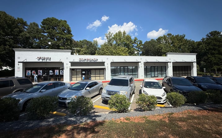 Pictures of Retail property located at 1237 Tyvola Rd, Charlotte, NC 28217 for lease - image #1