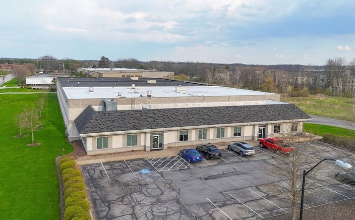 Pictures of Industrial property located at 3333 Win St, Cuyahoga Falls, OH 44223 for lease - image #1