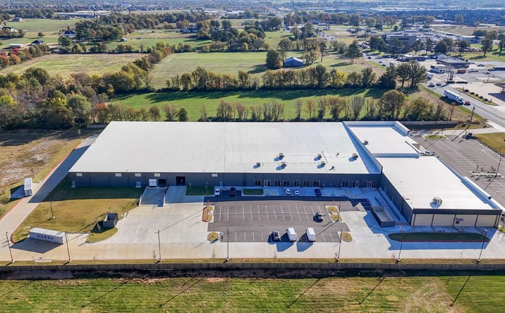 Pictures of Industrial property located at 516 W Henri De Tonti Blvd, Springdale, AR 72762 for lease - image #1