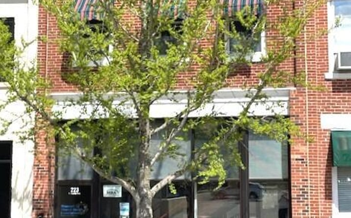 Pictures of Special Purpose property located at 223 E CAPITOL AVENUE, Jefferson City, MO 65101 for lease - image #1