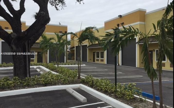 Pictures of Industrial property located at 2188 NW 26th Ave, Miami, FL 33142 for lease - image #1