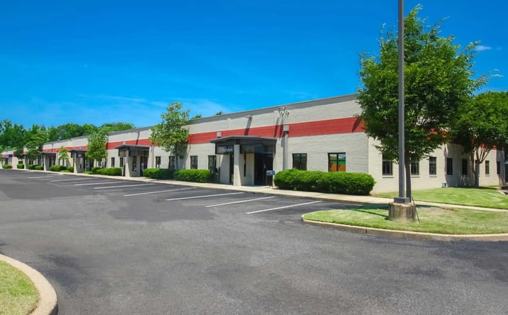 Pictures of Office property located at 2725 Kirby Rd, Memphis, TN 38119 for lease - image #1