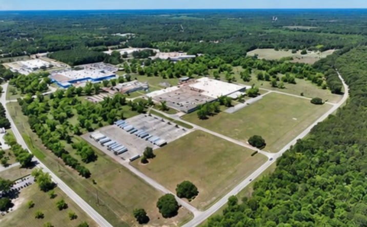 Pictures of Industrial property located at 1150 CLIPPER RD, SUMTER, SC 29154-6298 for lease - image #1