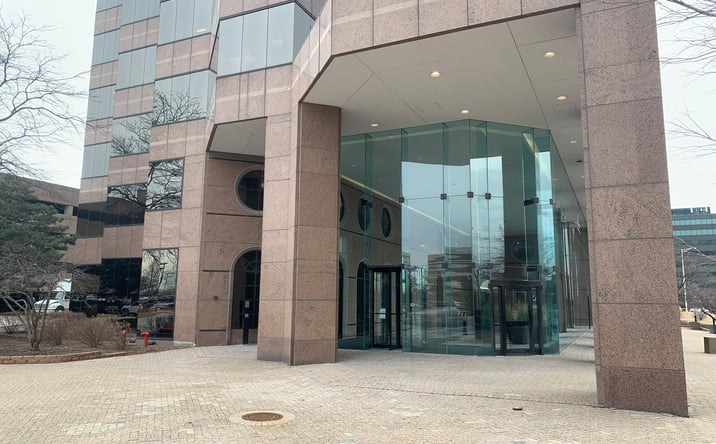 Pictures of Office property located at One Lincoln center, 18 West 140 Butterfield Road, Suite 1500, Oak Brook Terrace, Oakbrook Terrace, IL 60181 for lease - image #1