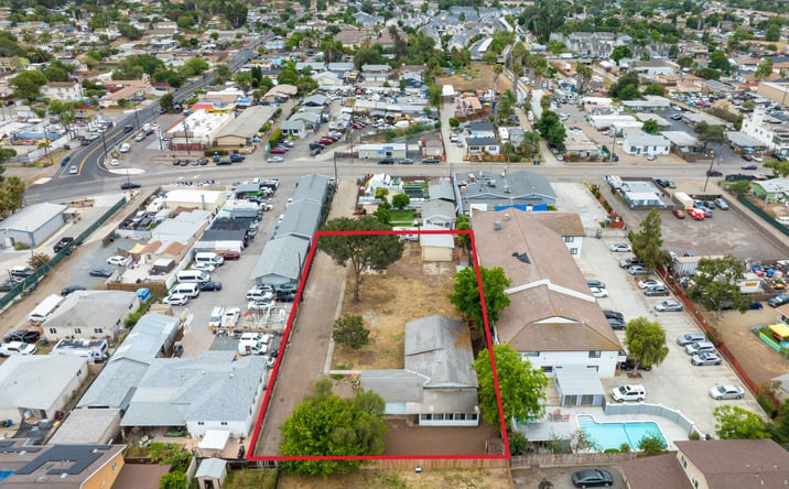Pictures of Retail, Industrial, Land property located at 8932 Troy St, Spring Valley, CA 91977 for lease - image #1