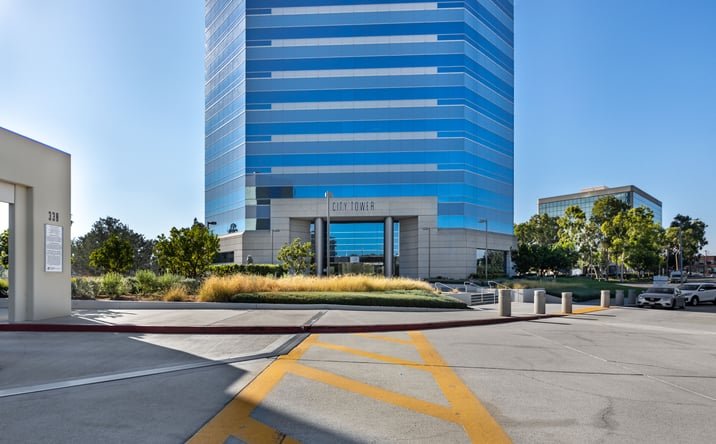 Pictures of Office property located at 333 City Boulevard West, 17th Floor, Orange, CA 92868 for lease - image #1