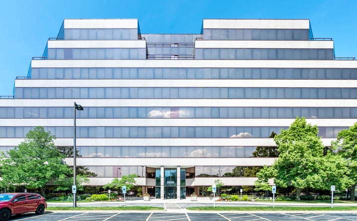 Pictures of Office property located at 5600 N River Road, Suite 800, Rosemont, IL 60018 for lease - image #1