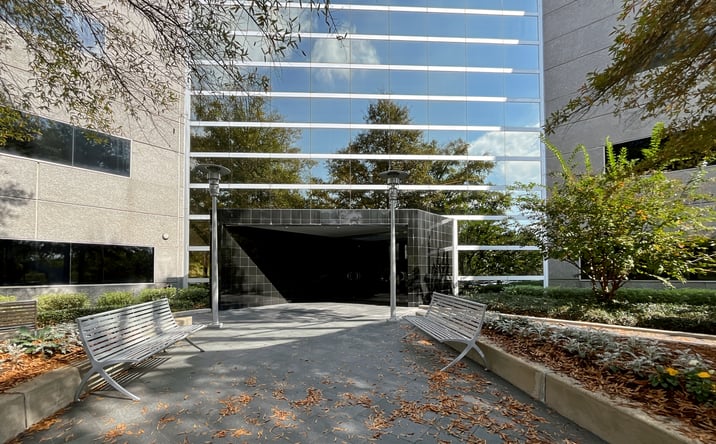 Pictures of Office property located at One Perimeter Park South, Suite 100 N, Birmingham, AL 35243 for lease - image #1