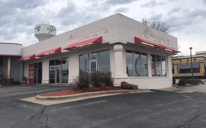 Pictures of Retail, Restaurant property located at 3310 West 76 Country Boulevard, Branson, MO 65616 for lease - image #1
