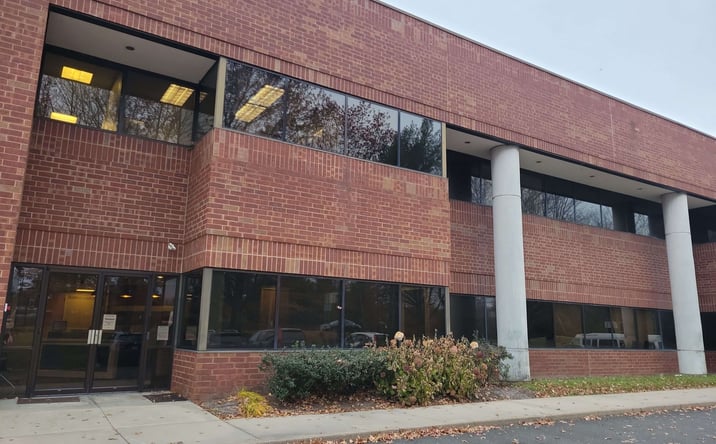 Pictures of Office property located at 100 Horizon Center Blvd., 1st and 2nd Floors, Hamilton, Hamilton Township, NJ 08691 for lease - image #1
