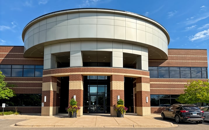 Pictures of Office property located at 8530 Eagle Point Blvd., Suite 100, Lake Elmo, MN 55042 for lease - image #1