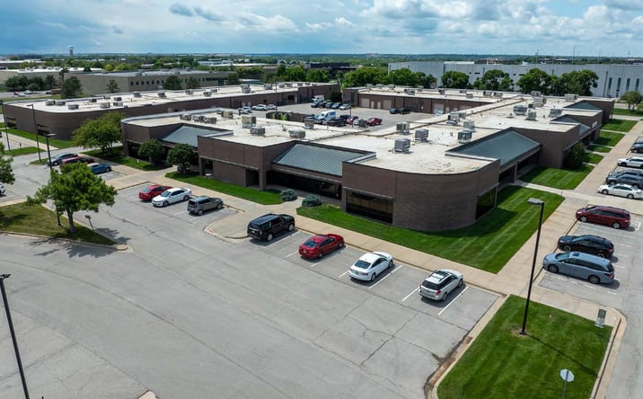 Pictures of Office, Industrial, Retail property located at 15303-15379 W 95th Street, Lenexa, KS 66219-2211 for lease - image #1
