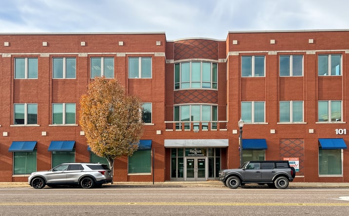 Pictures of Office property located at 101 W. Vandalia St., Edwardsville, IL 62025 for lease - image #1