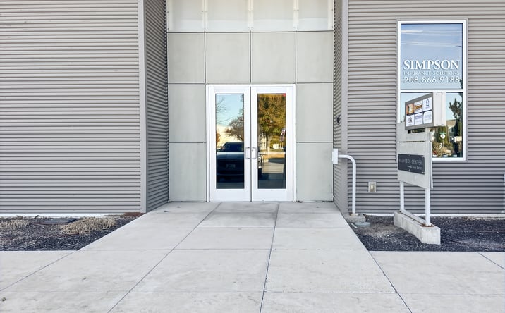 Pictures of Office property located at 943 W Overland Rd, 1rst Floor, Meridian, ID 83642 for lease - image #1