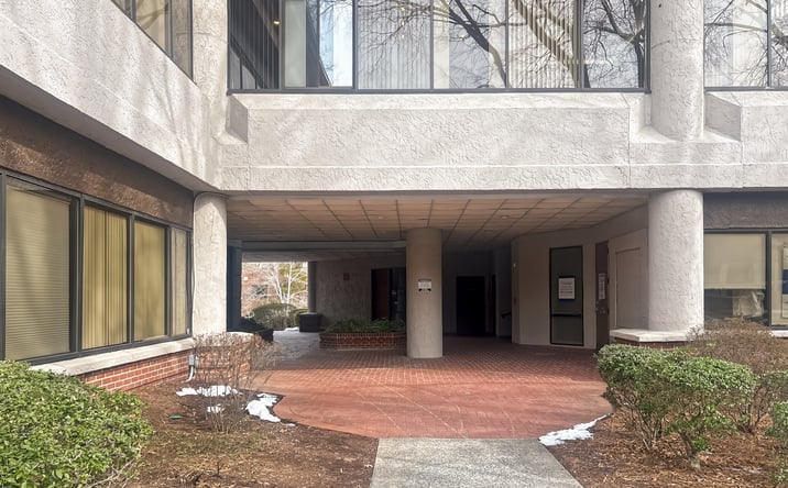 Pictures of Office property located at 1506 E Franklin St, Chapel Hill, NC 27514 for lease - image #1
