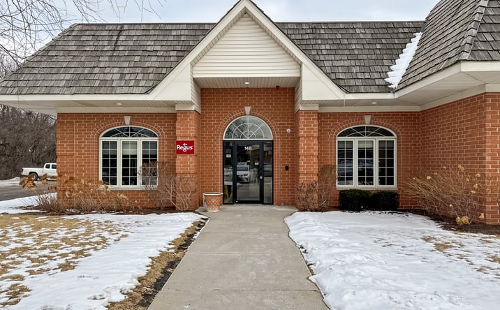 Pictures of Office property located at 1870 W. Winchester Rd., Libertyville, IL 60048 for lease - image #1
