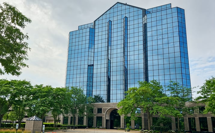 Pictures of Office property located at 2150 E. Lake Cook Road, Buffalo Grove, IL 60089 for lease - image #1