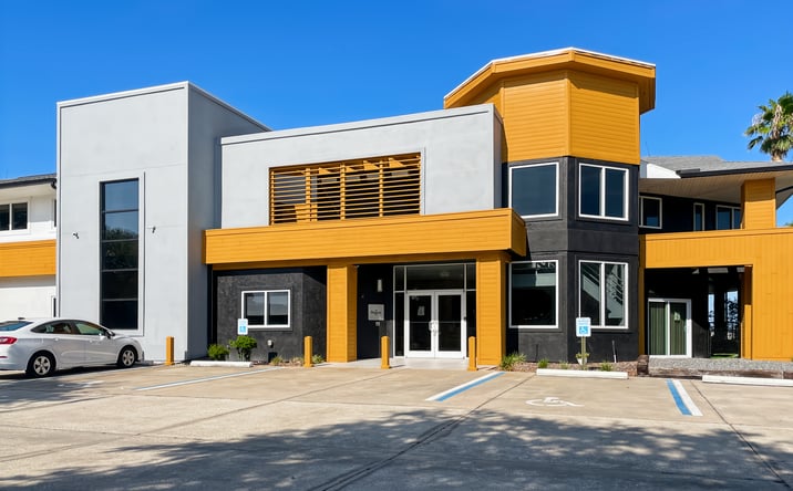 Pictures of Office property located at 1991 Industrial Dr, DeLand, FL 32724 for lease - image #1