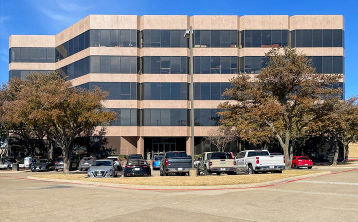 Pictures of Office property located at 1600 Airport Freeway, Bedford, TX 76022 for lease - image #1