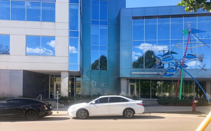 Pictures of Office property located at 1330 Lagoon Ave, 4rth Floor, Minneapolis, MN 55408 for lease - image #1
