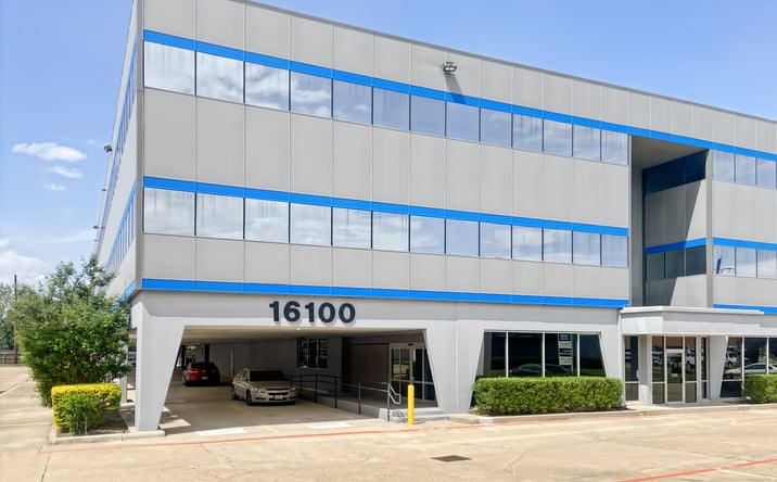 Pictures of Office property located at Cairnway Dr 3rd Floor Houston, Houston, TX 77084 for lease - image #1