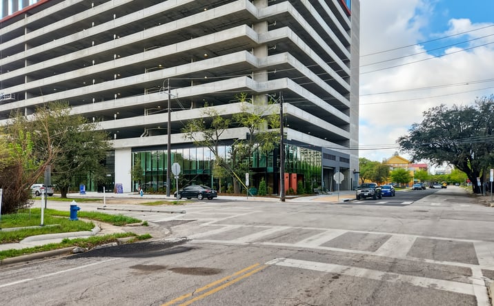 Pictures of Office property located at 5501 La Branch St, Suite 13, Houston, TX 77004 for lease - image #1