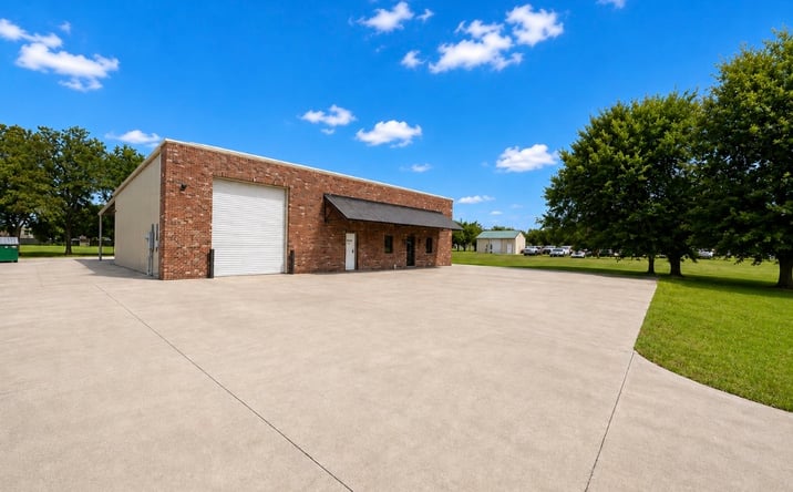 Pictures of Industrial property located at 1897 Easy Street, Lake Charles, LA 70605 for lease - image #1