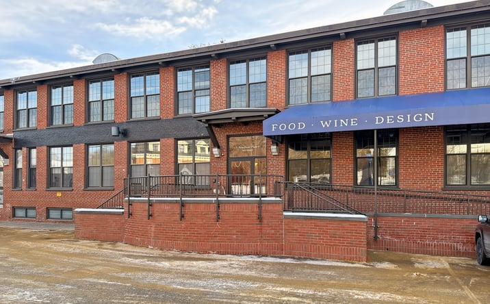 Pictures of Office property located at 322 W Main St, Tilton, NH 03276 for lease - image #1