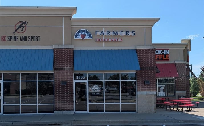 Pictures of Retail, Office property located at 8665 W 135th Street, Overland Park, KS 66223 for lease - image #1