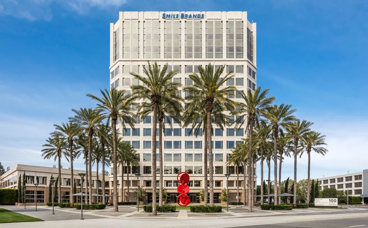Pictures of Office property located at 100 Spectrum Center Dr, Irvine, CA 92618 for lease - image #1