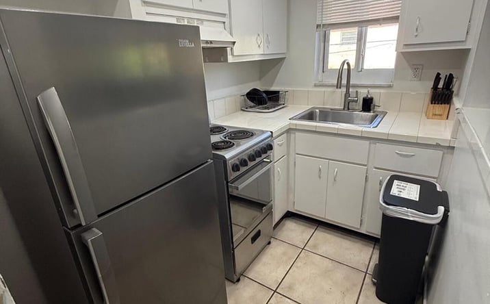 Pictures of Special Purpose property located at 811 SE 16th Street, Fort Lauderdale, FL 33316 for lease - image #1
