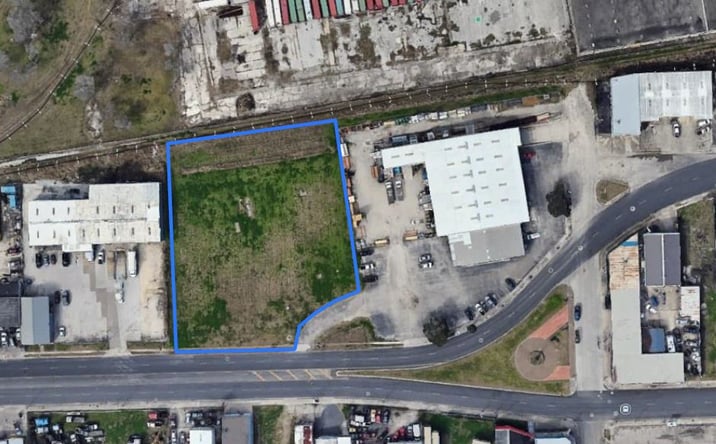 Pictures of Land property located at 2500 Agnes Street, Corpus Christi, TX 78405 for lease - image #1