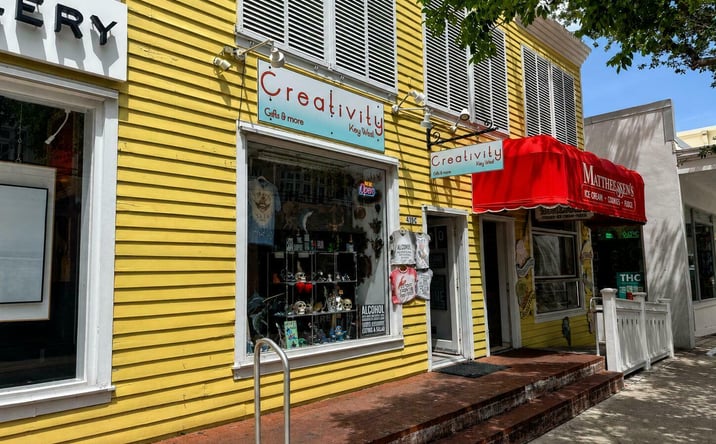 Pictures of Retail property located at 419 Duval St, Key West, FL 33040 for lease - image #1