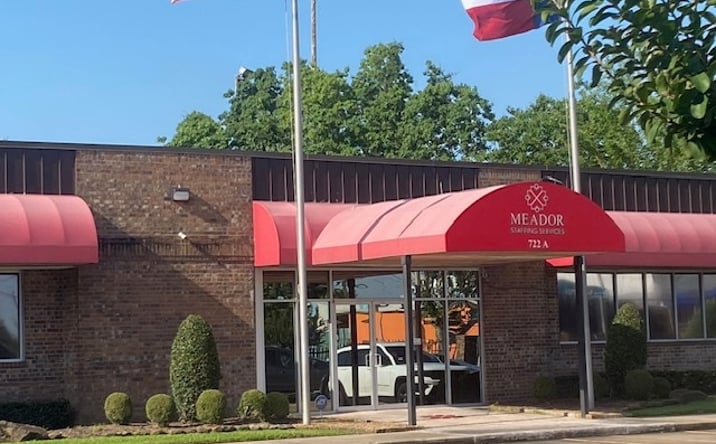 Pictures of Office property located at 722-A Fairmont Parkway, Pasadena, TX 77504 for lease - image #1