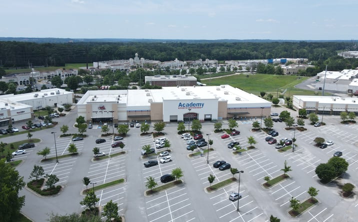 Pictures of Retail, Restaurant property located at 275 PARK TER DR, COLUMBIA, SC 29212 for lease - image #1