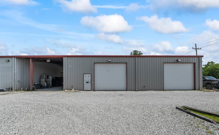 Pictures of Industrial property located at 1429 COLLINS BLVD, COVINGTON, LA 70433 for lease - image #1