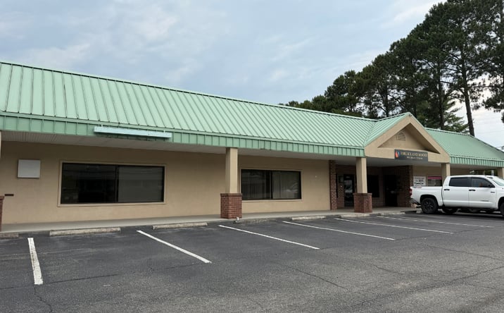 Pictures of Retail, Office property located at 160 Pinehurst Avenue, Southern Pines, NC 28387 for lease - image #1