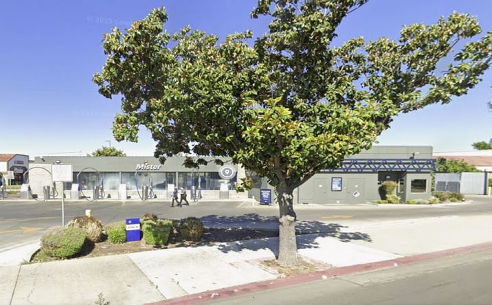 Pictures of Retail property located at 487 N Golden State Blvd, Turlock, CA 95380 for lease - image #1