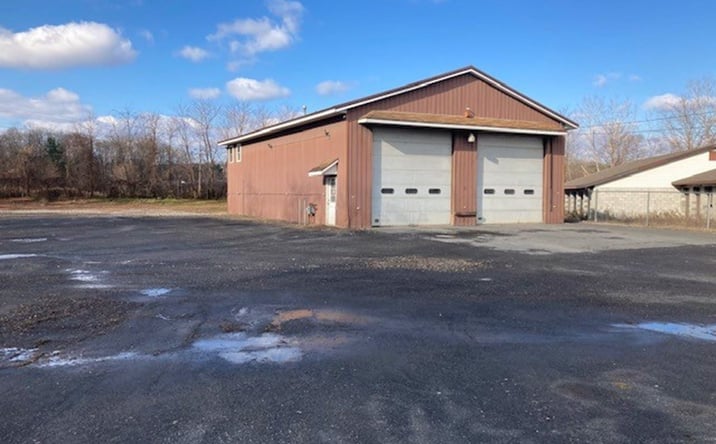 Pictures of Industrial property located at 105 Old Mill Ln, Schenectady, NY 12306 for lease - image #1