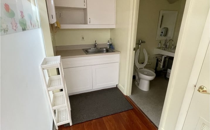 Pictures of Office property located at 401 E Jefferson Street, Rockville, MD 20850 for lease - image #1