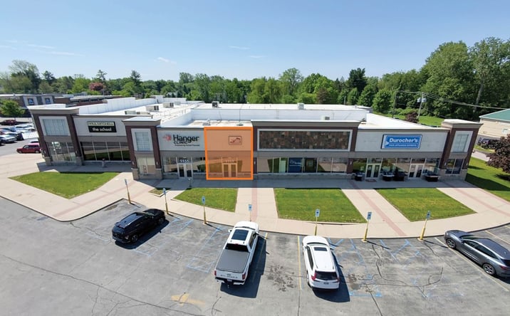 Pictures of Retail property located at 5555 Monroe Street, Sylvania, OH 43560 for lease - image #1