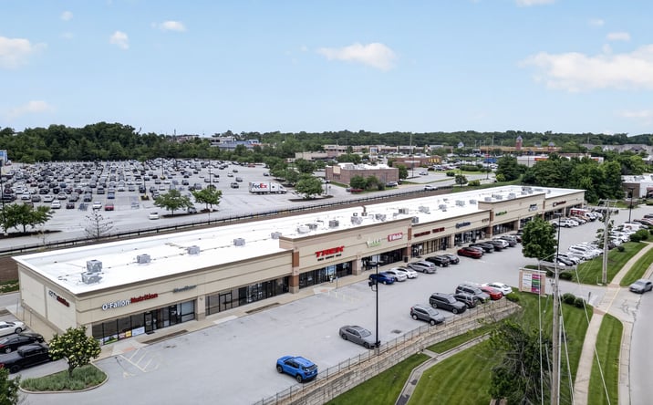 Pictures of Retail property located at 8610-8648 Mexico Road, O'Fallon, MO 63366 for lease - image #1
