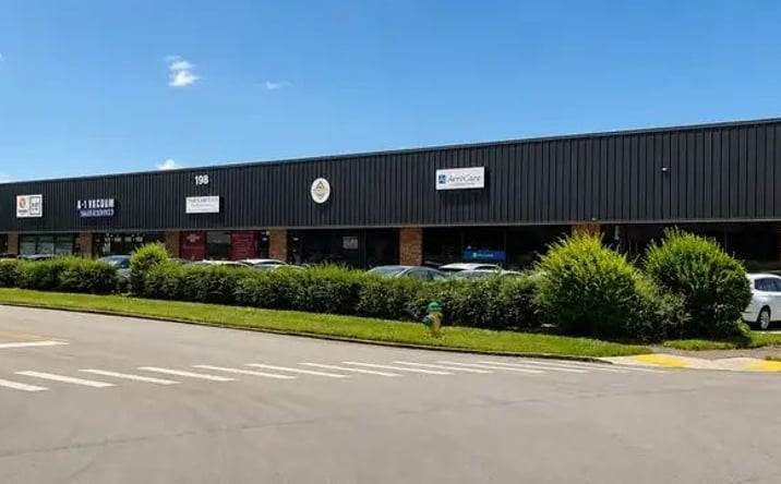 Pictures of Industrial property located at 198 Moore Dr, Lexington, KY 40503 for lease - image #1